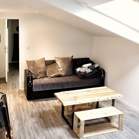 Daire 3 Bedrooms And The Moon Terrace 103m2 Of Charm Châlons-en-Champagne