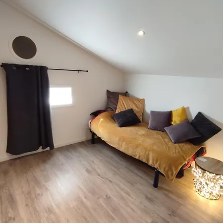 Daire 3 Bedrooms And The Moon Terrace 103m2 Of Charm *